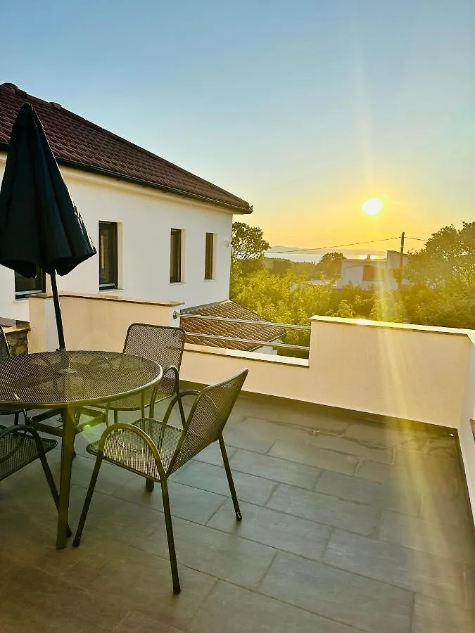 Apartmani Svemir Drage Apartmán
