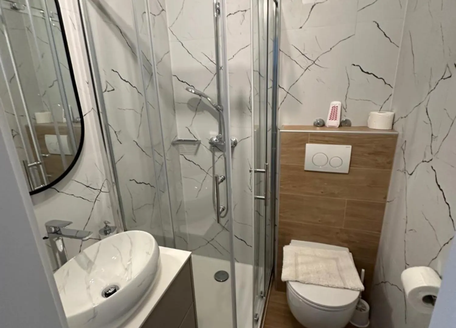 Apartmani Svemir Drage 0*,  Croatia