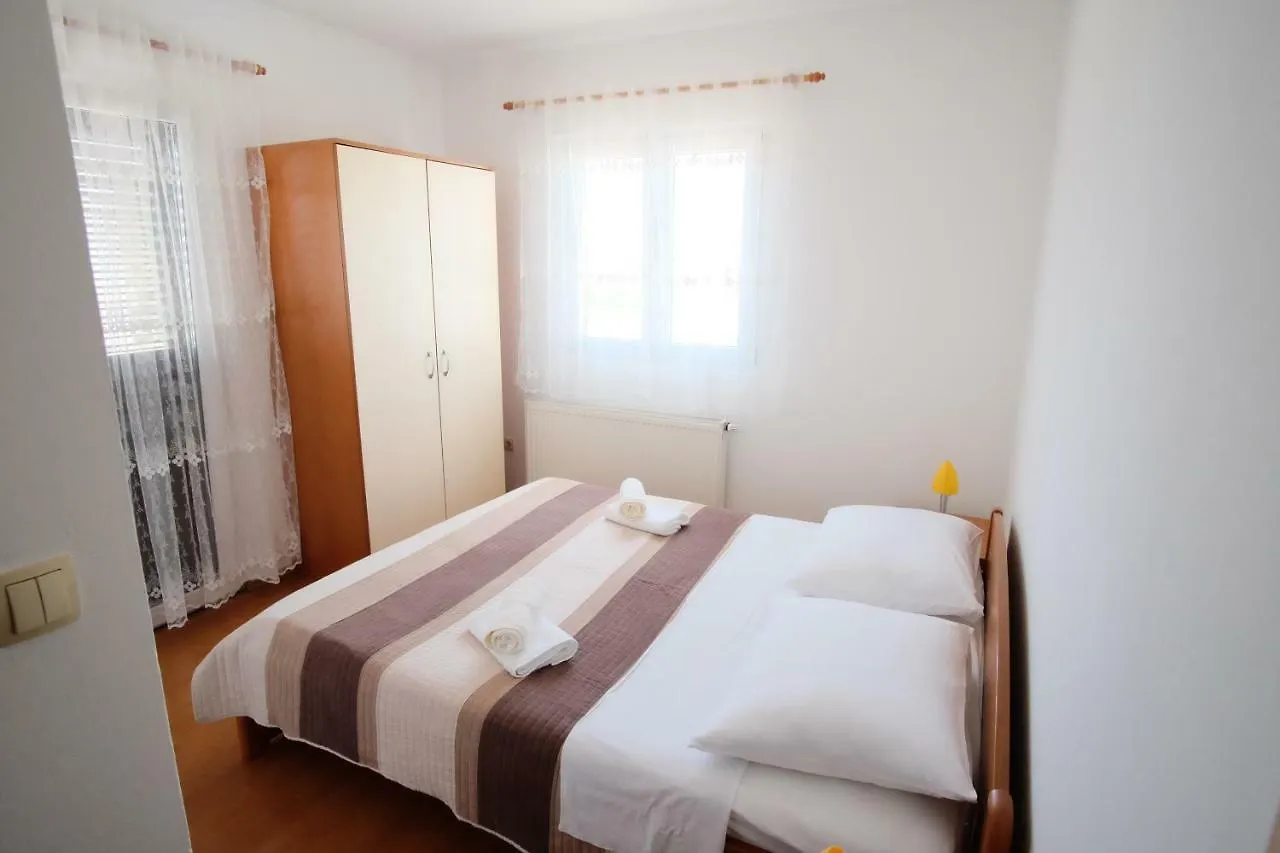 Apartmani Svemir Drage Apartamento