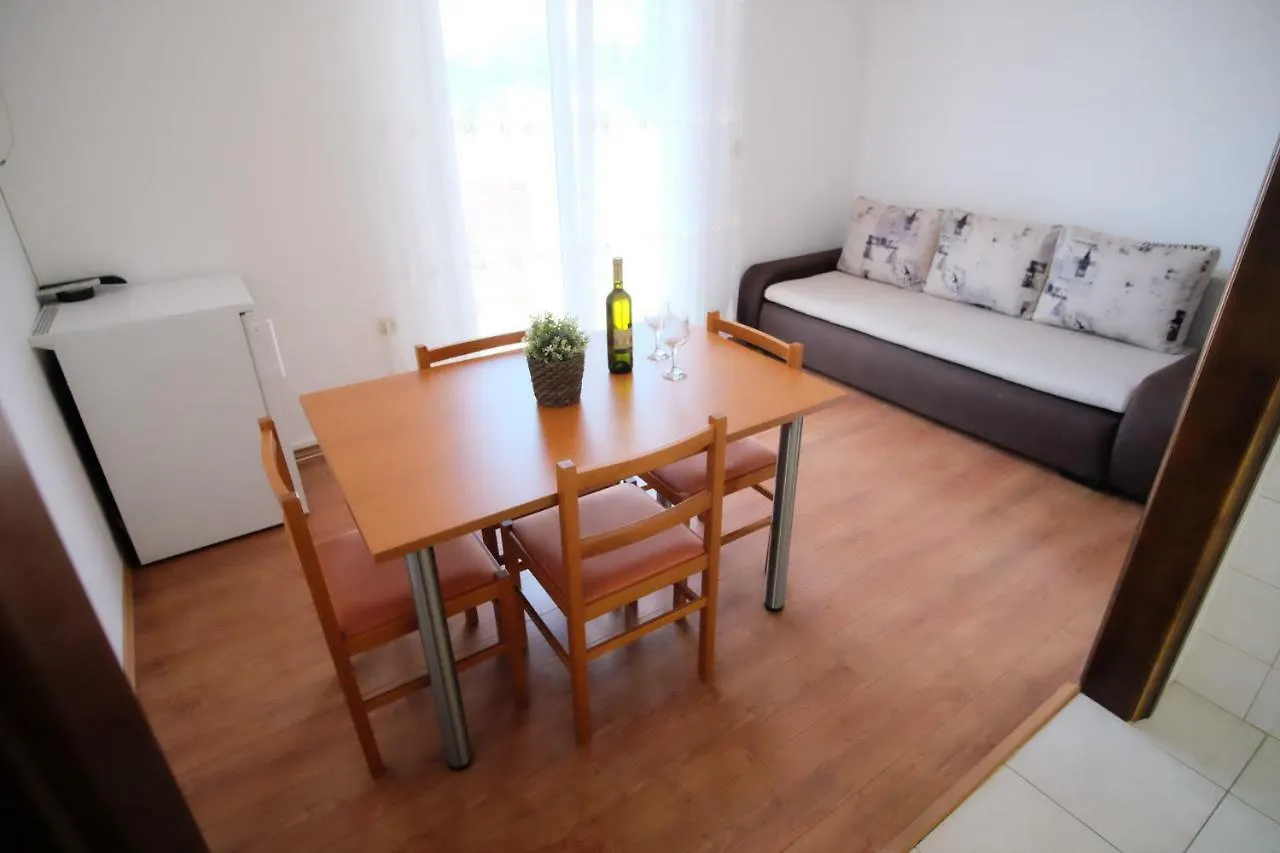 Apartmani Svemir Drage Apartmán